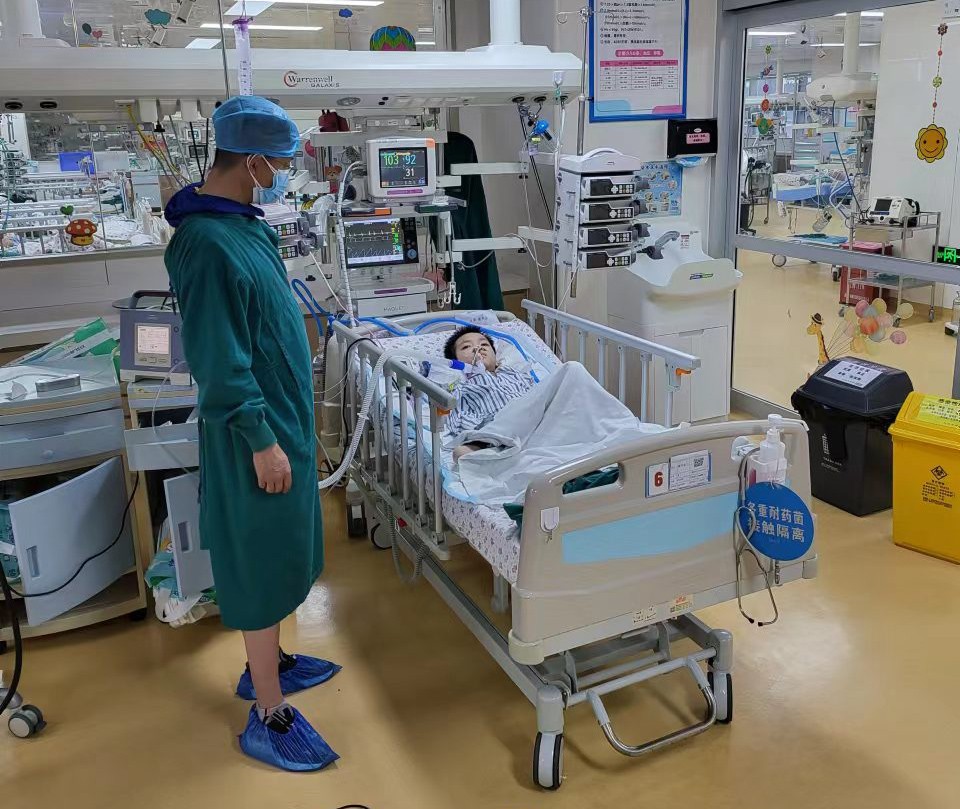 南雄市跨省救护车出租公司